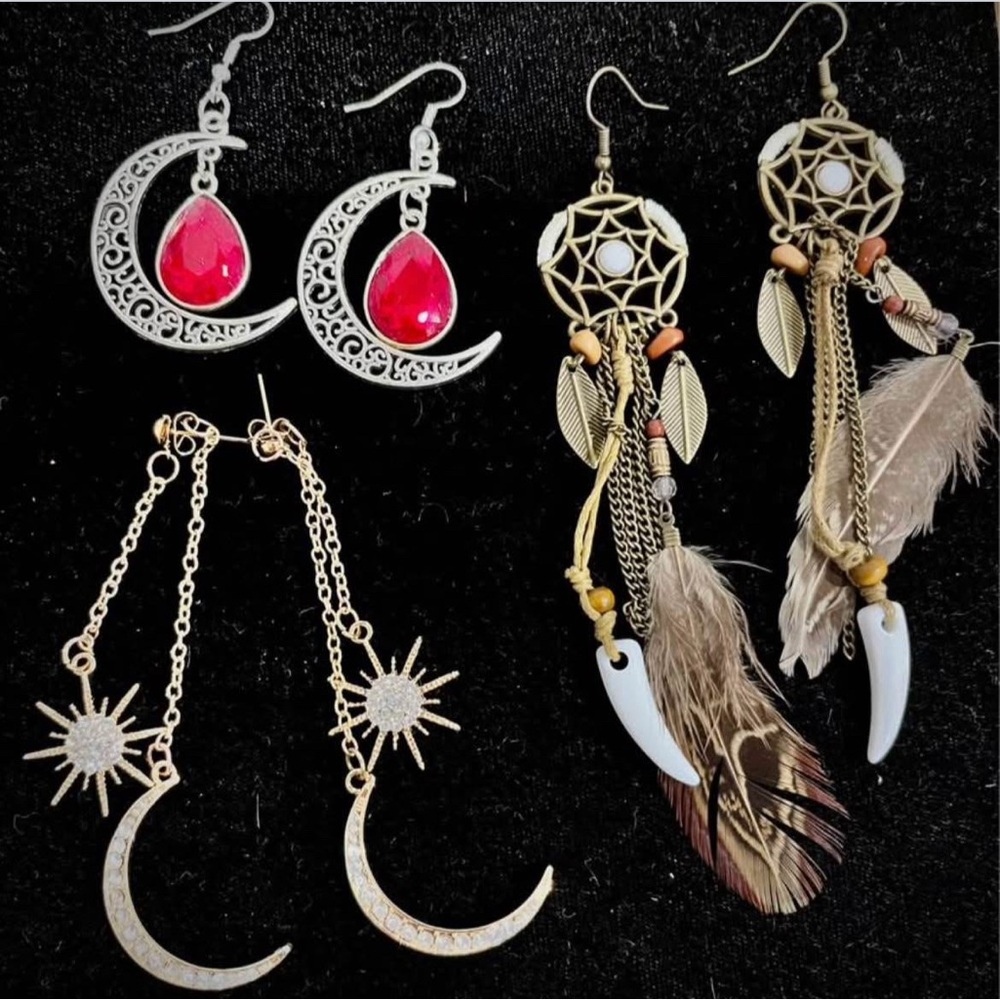 3 pair of decorative dangle earrings - NEW